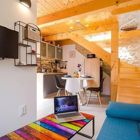 Secluded House With Wifi - 21177 *